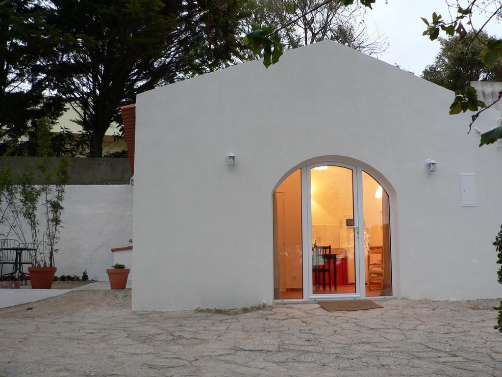 Casa Do Hibisco Villa Sao Joao do Estoril Exterior photo