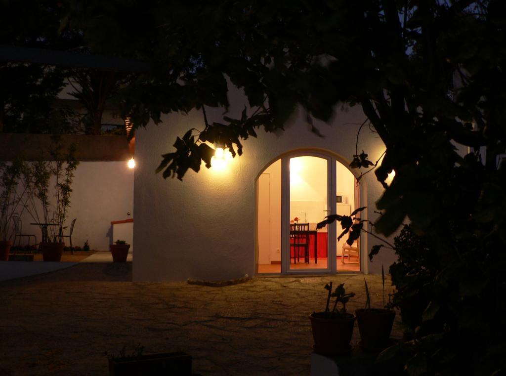 Casa Do Hibisco Villa Sao Joao do Estoril Exterior photo